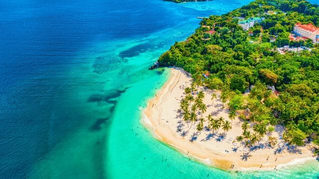 Samana: Whale Watching and Cayo Levantado Full Day Tour â Guided tour and outdoor activity