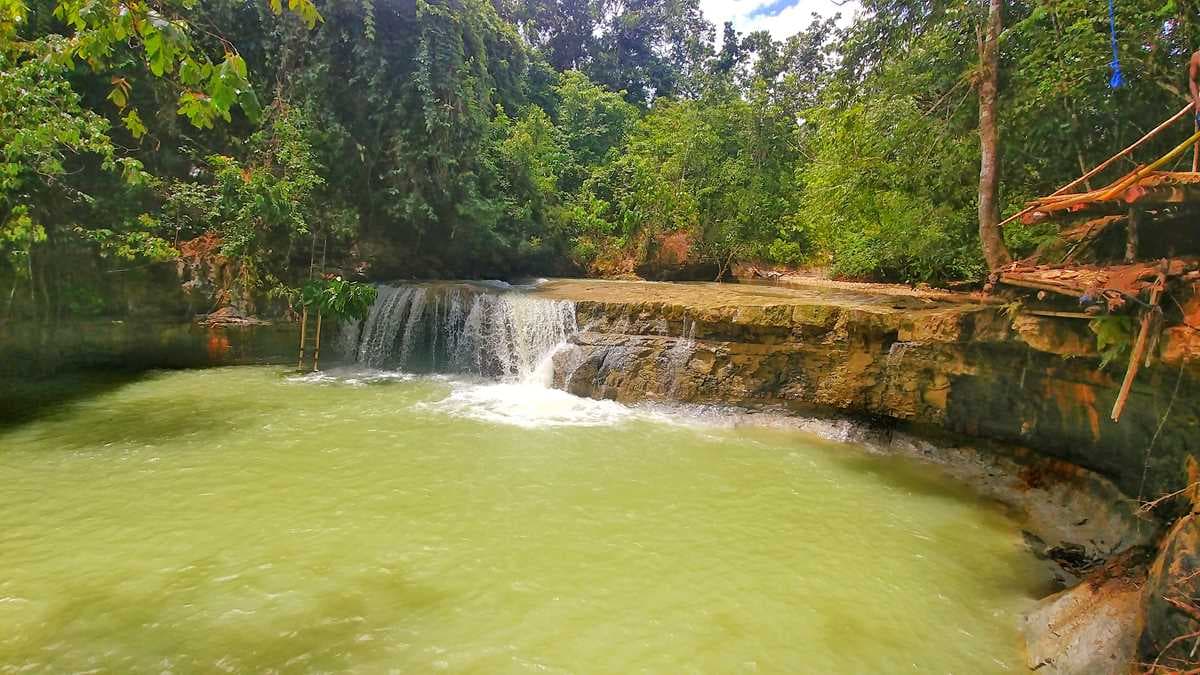 ATV Adventure, Salto El Zumbador Hike & Yanigua Waterfalls Lunch — Guided tour and outdoor activity